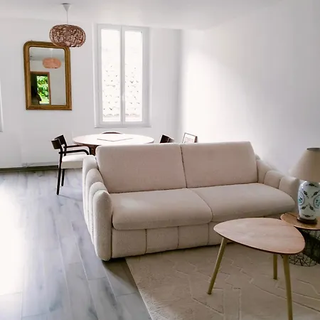 La Provence Vous Attend - 2eme Etage * Digne-les-Bains