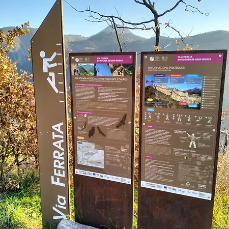 La Provence Vous Attend - 2ème étage Apartamento *