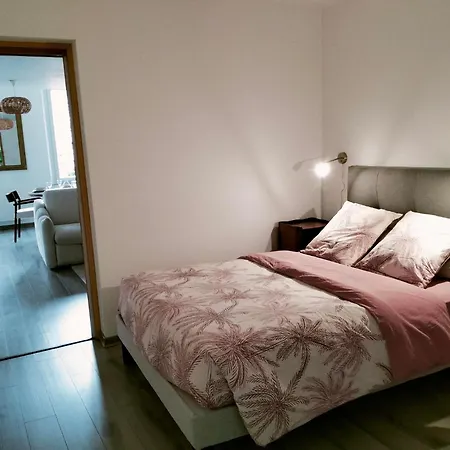 La Provence Vous Attend - 2eme Etage * Digne-Les-Bains