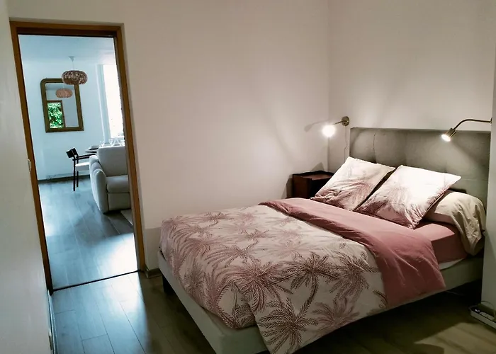 La Provence Vous Attend - 2ème étage * Digne-les-Bains